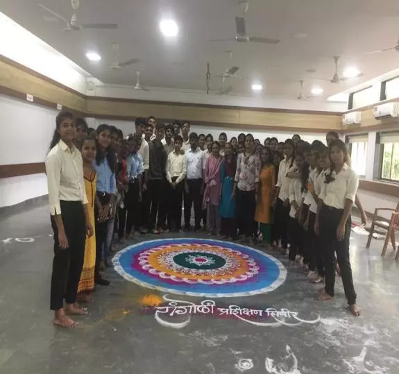 Rangoli Training for Girls and Boys Mrs. Kalpana Phase Member, Sanskar Bharti Club